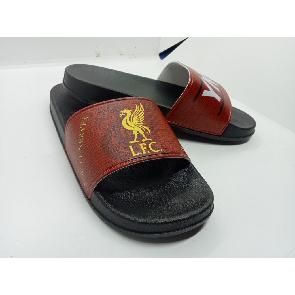 รองเท้าแตะลิเวอร์พูล Liverpool