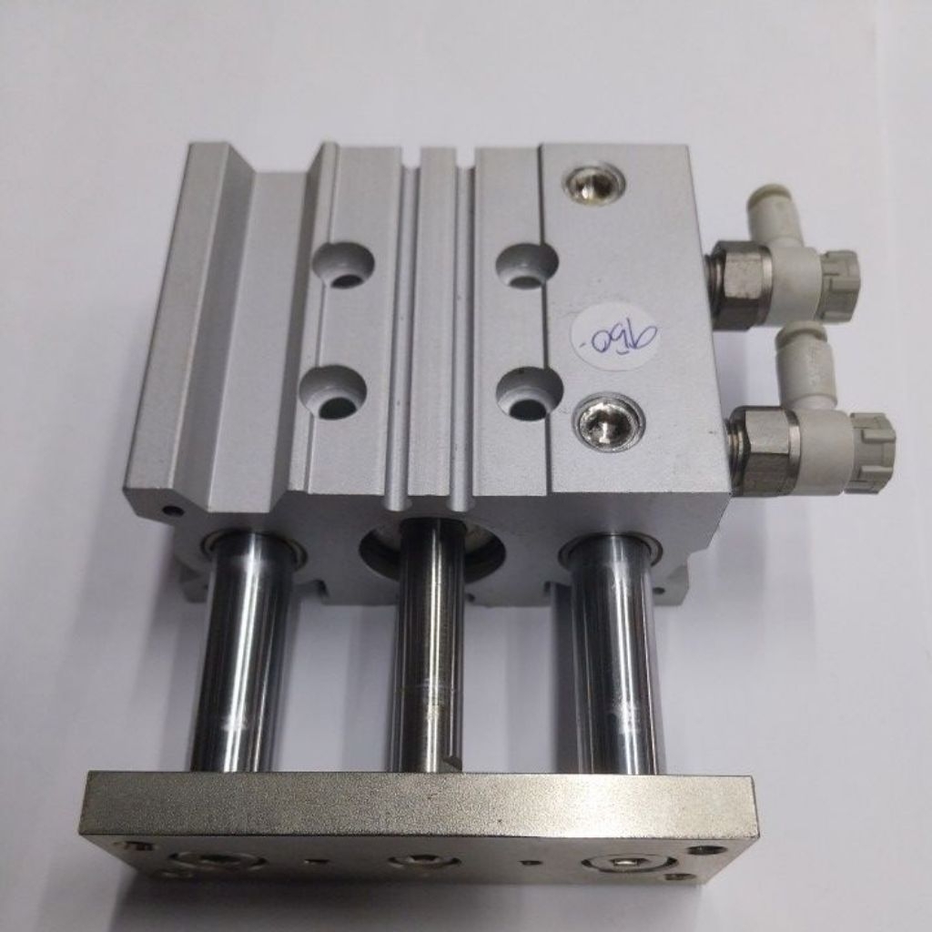 กระบอกลม3แกน MGPM20-30Z SMC CHINA รูลม4มม. มือสอง