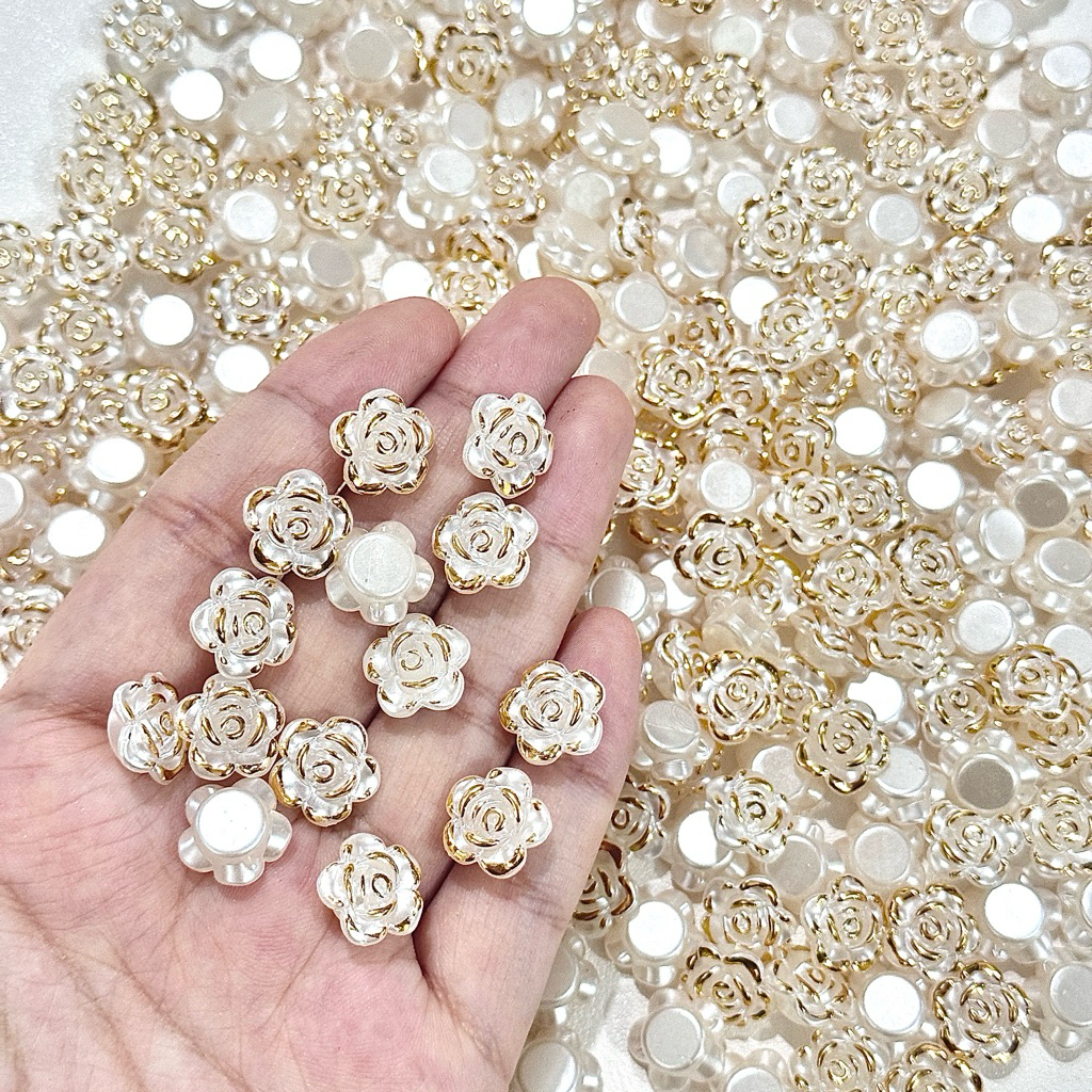 (พร้อมส่งจากไทย) ดอกกุหลาบขาวขอบทอง (10ชิ้น) เรซิ่นกุหลาบขาว เรซิ่นดอกไม้