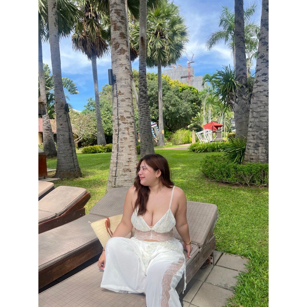 C119 Nerina Crop บราลูกไม้สาวอวบ - myme.styleee