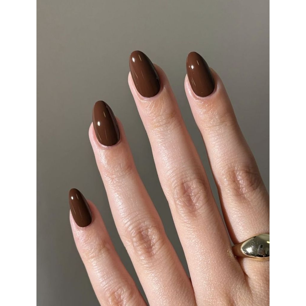 เล็บปลอมสีน้ำตาล006🤎🪵🇹🇭(G006) ท็อปกระจกติดทน แถมฟรีกาว+ตะไบ - รูปที่ 2