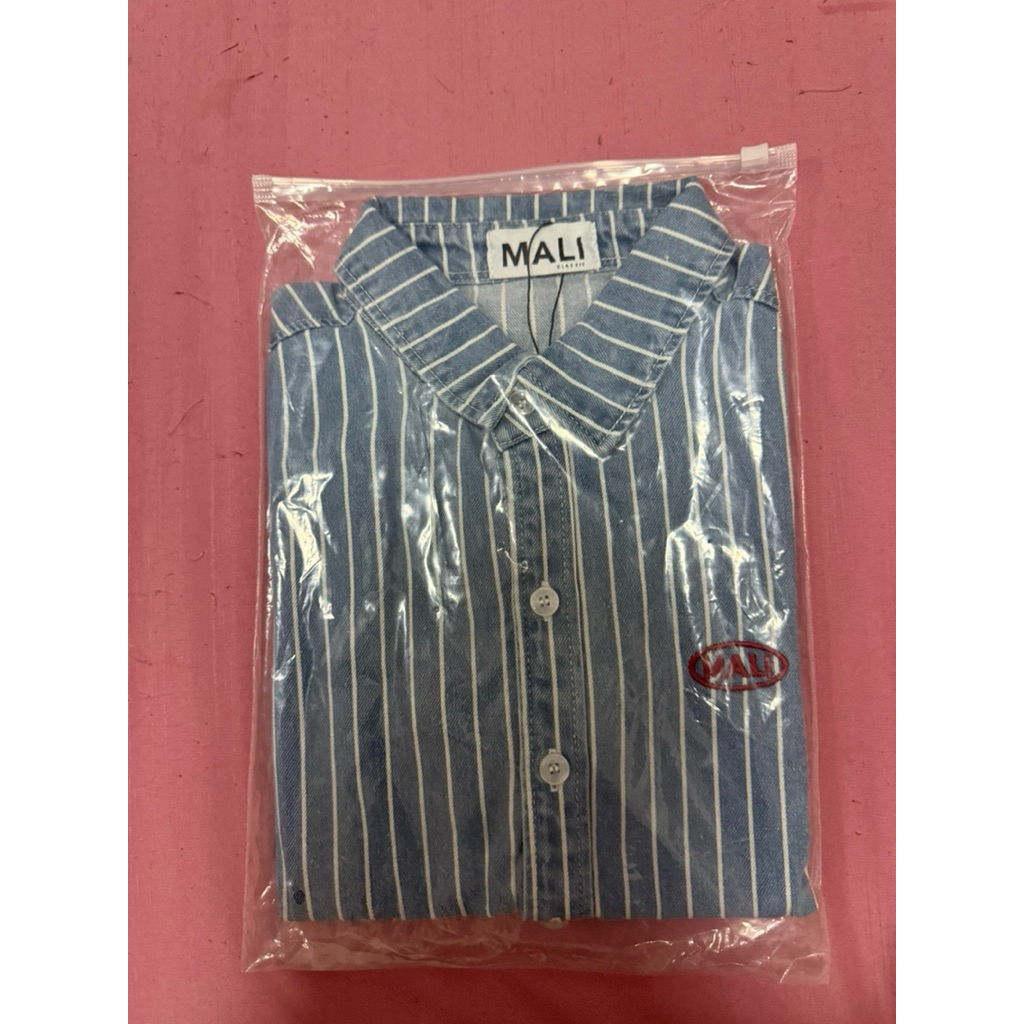 ส่งต่อเสื้อ Mali Classic ใหม่ ป้ายห้อย