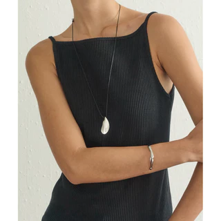 SOMETHING ABOUT US - NIA NECKLACE