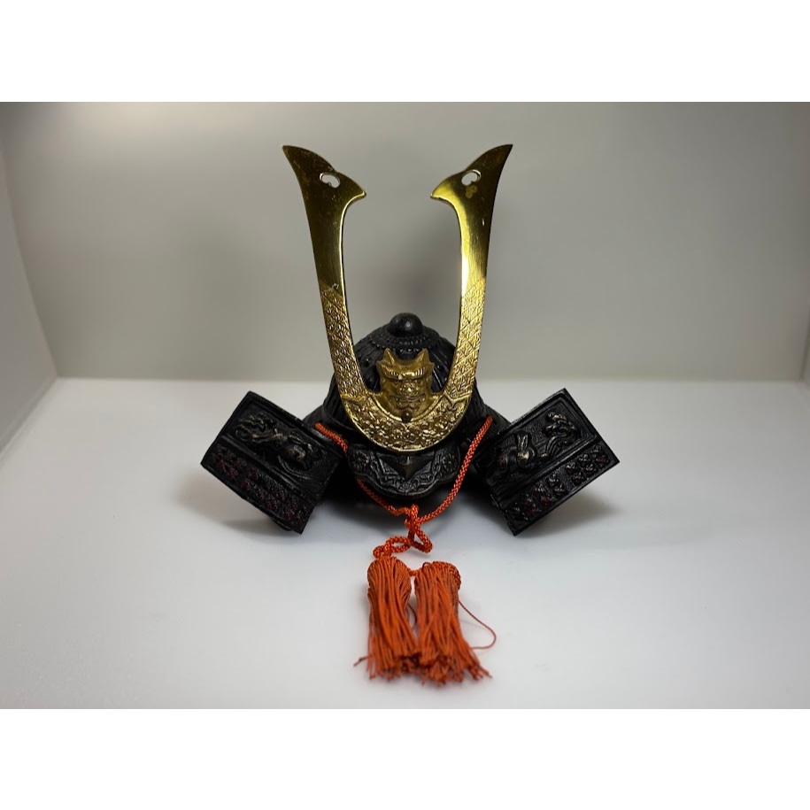 SAMURAI Genji Kabuto Success helmet ornament vintage Japanese Town Hall Memorial
