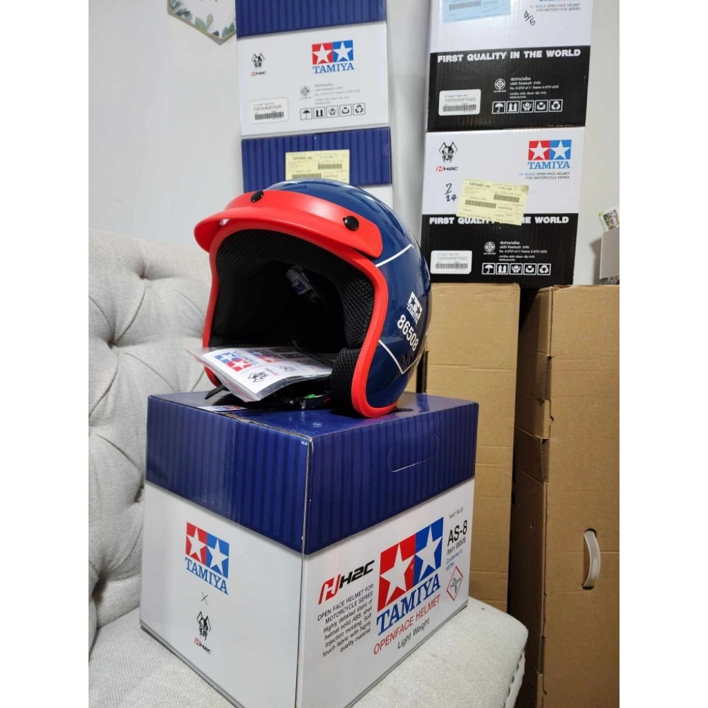 หมวกกันน๊อค Tamiya มือ1 size L (59-60cm) น้ำเงิน