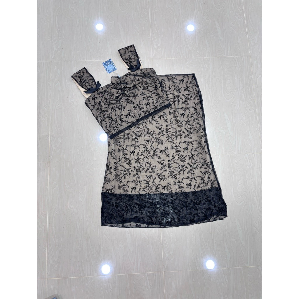 ชุดเซทกระโปรงลูกไม้สีดำ LaLamer