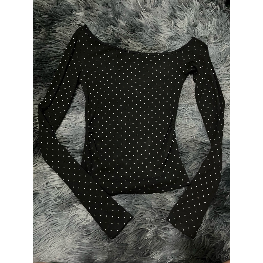 Moses Queen  ปาดไหล่เฉียง