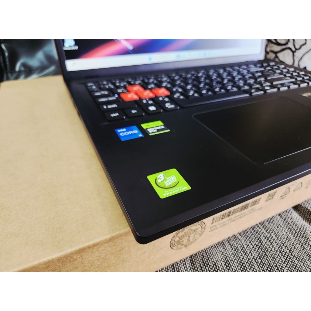 Acer Nitro Lite 16 NL16-71G-50BY