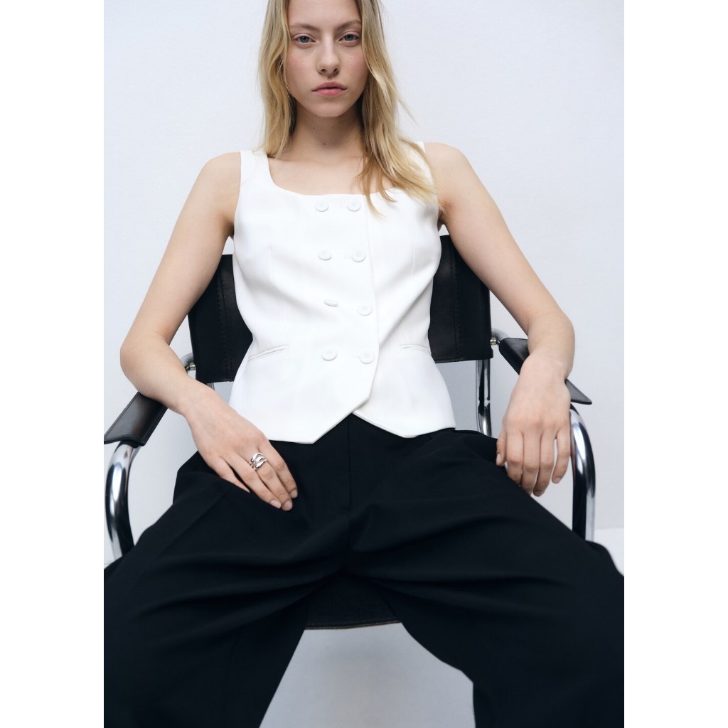 [MANGO] WAISTCOAT IGUANA  / เสื้อเวส รุ่น WAISTCOAT IGUANA Ref: 87096353