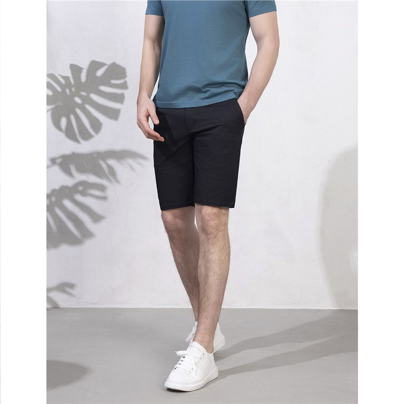 GIORDANO กางเกงขาสั้นผู้ชาย Men's Slim Cool-touch Shorts 01105218