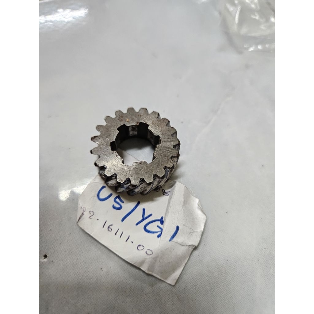 เฟืองคลัทช์ ตัวเล็ก แท้ใหม่ ญี่ปุ่น Yamaha U5 U5E U7 YG1 YGS1