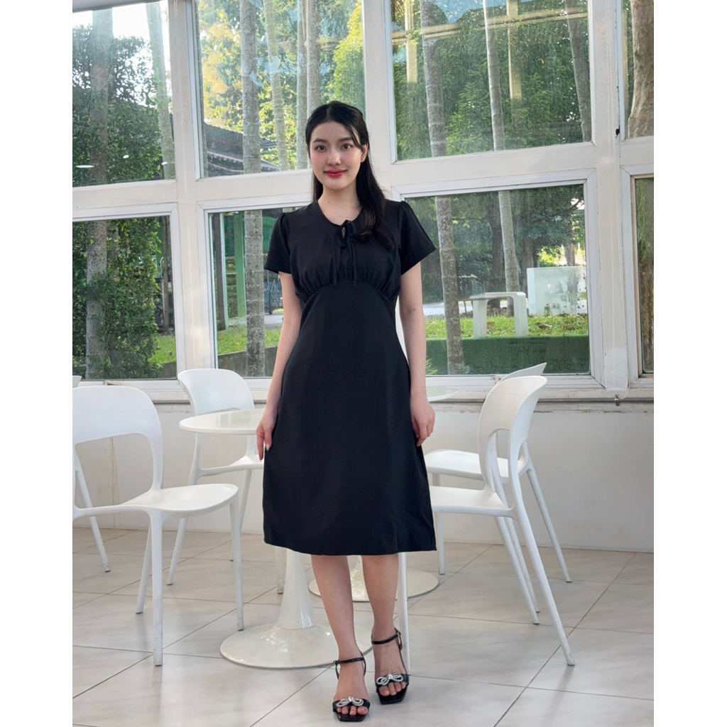 Mable dress สีพื้นดำ Pre-Order พร้อมส่ง 07/11/25