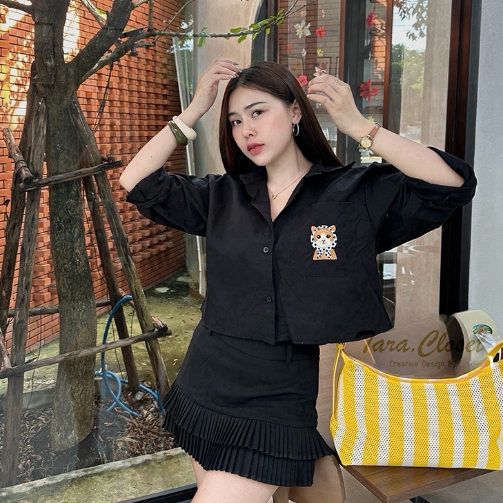MR029 TARA Shirt Crop เสื้อเชิ้ต เสื้อครอป แขนยาว กระเป๋าหน้า ปักลายแมว เนื้อผ้าฝ้าย