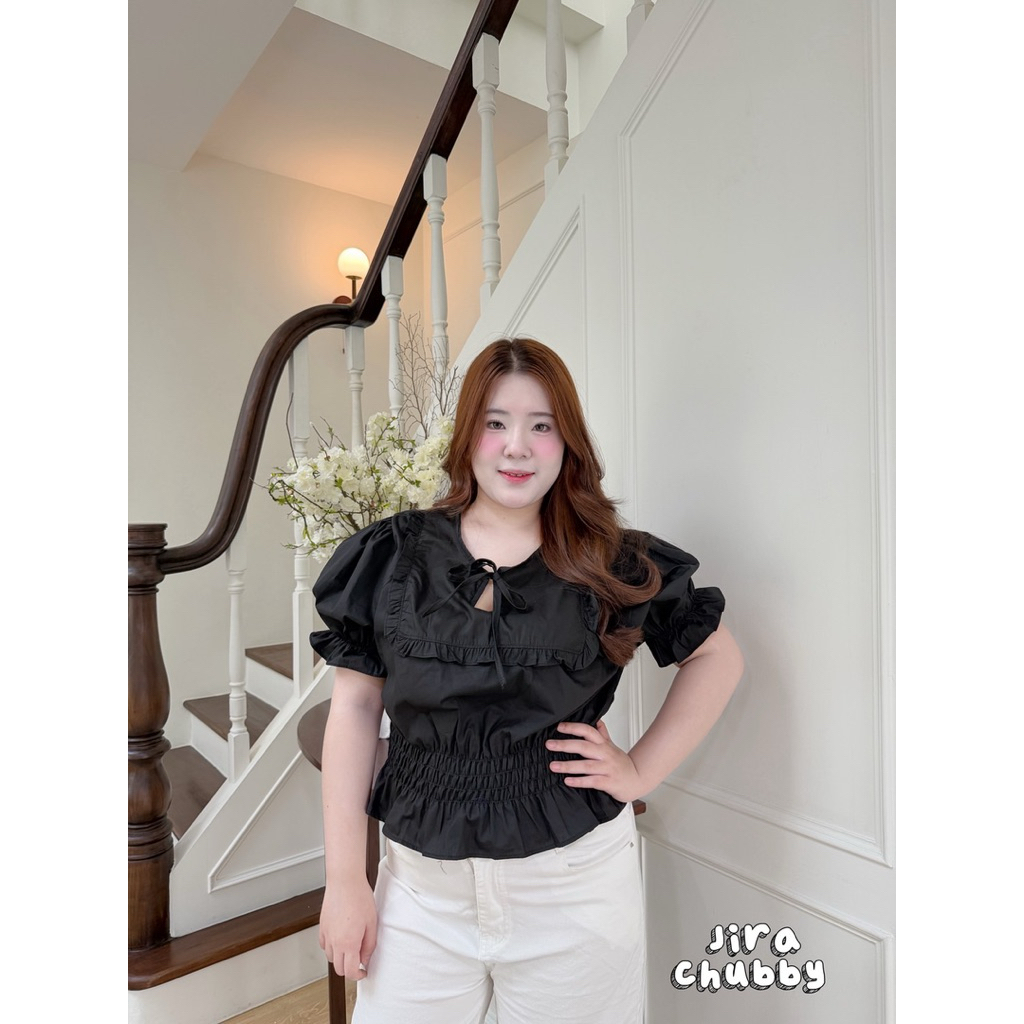 (ถูกสุด/ส่งด่วน!⚡️) A52(JR) เสื้อสีดำแขนตุ๊กตาแต่งระบายช่วงอก มีโบว์ผูกจั๊มเอว สาวอวบไซส์ใหญ่ (อก38-50) ราคา ถูกที่สุด ดีลบีเคเค แกลเลอรีภาพที่ 7