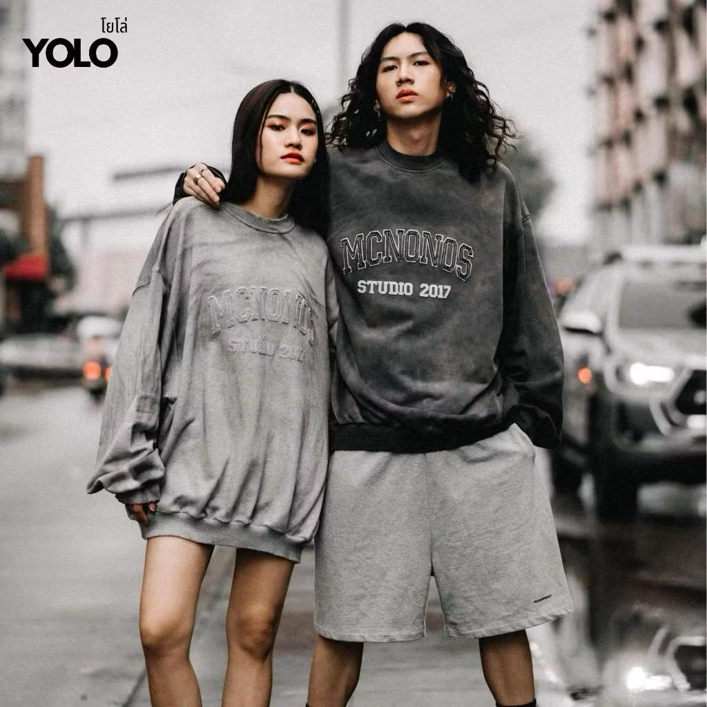 YOLO เสื้อสเวตเตอร์ OVERSIZE เสื้อสเวตเตอร์โอเวอร์ไซส์เสื้อคอตตอน คอกลม แนวสตรีท
