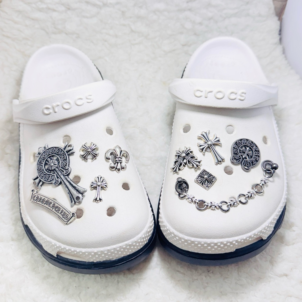 JBU 😎💥ตัวติดรองเท้ามีรู ไฟ รองเท้า สมาย 3D🌀🍭🙄 Shoe Charm  Smile ball8 3D CromHeart lego มีด สวยกริบ คลูสุด jbb - รูปที่ 2