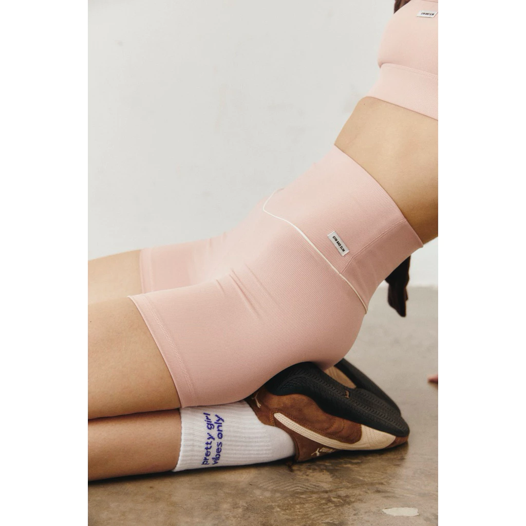 Hailey Vol.1 biker shorts กางเกงออกกำลังกายจาก gymandslim