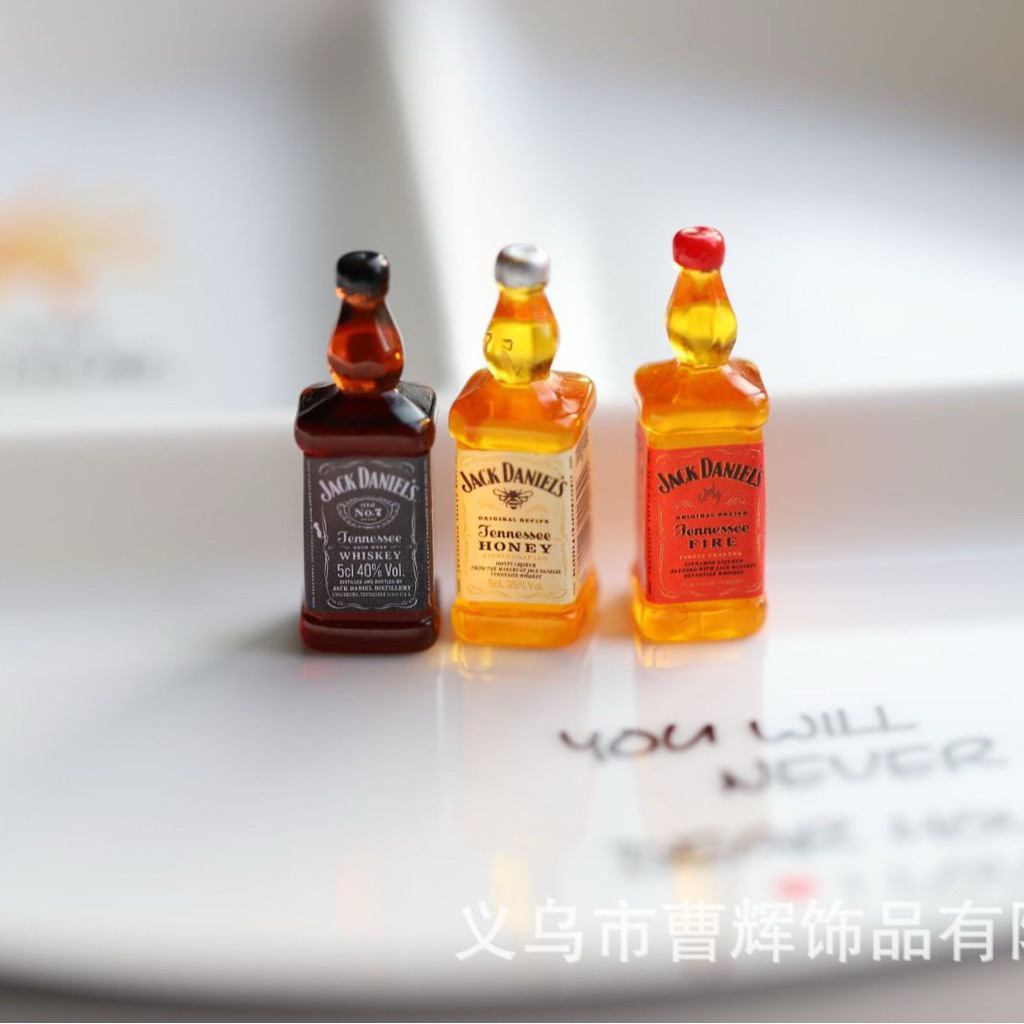 อะไหล่ติดเล็บ รูปขวดสุรา สำหรับสายปาร์ตี้สังสรรค์ 10 ขวด/ห่อ คุ้มมาก พร้อมส่งในไทย - รูปที่ 3