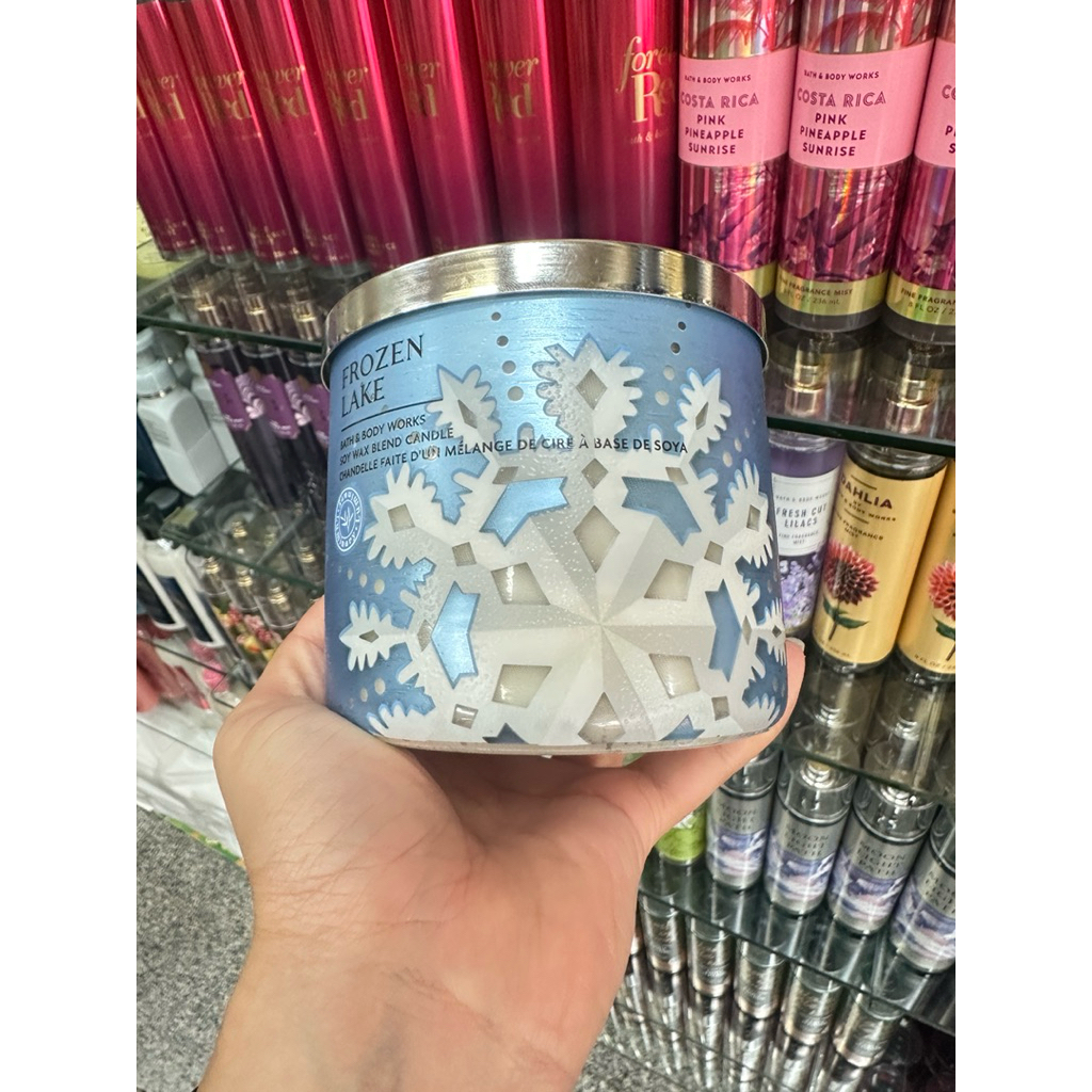 Bath & Body Works Frozen Lake 3-Wick Candle 411g.