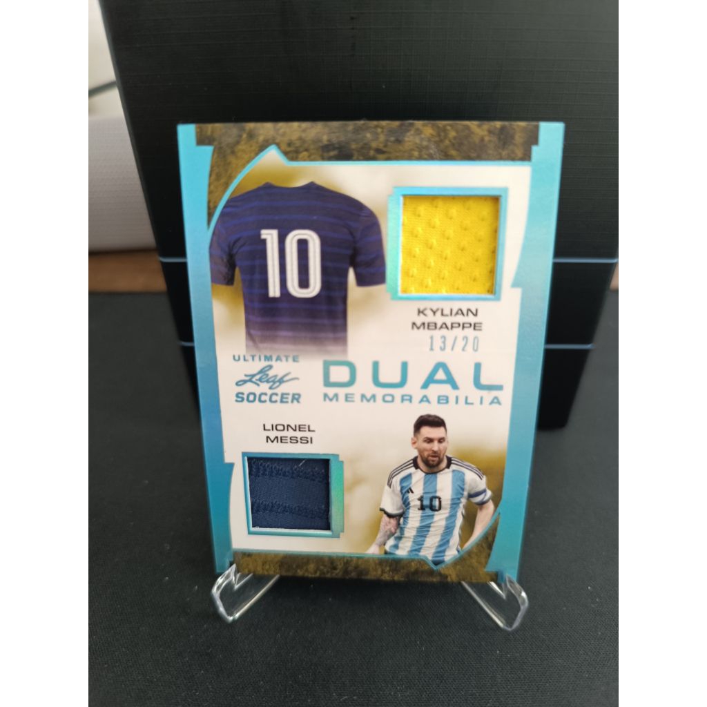 การ์ดฟุตบอลบอล Leaf soccer card Ultimate Dual memorabilia Lionel Messi and Kylian Mbappe 13/20