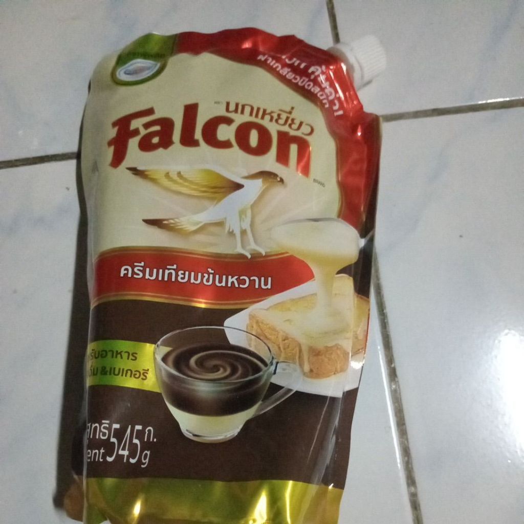 ครีมเทียมข้นหวานตราFalcon นกเหยี่ยว