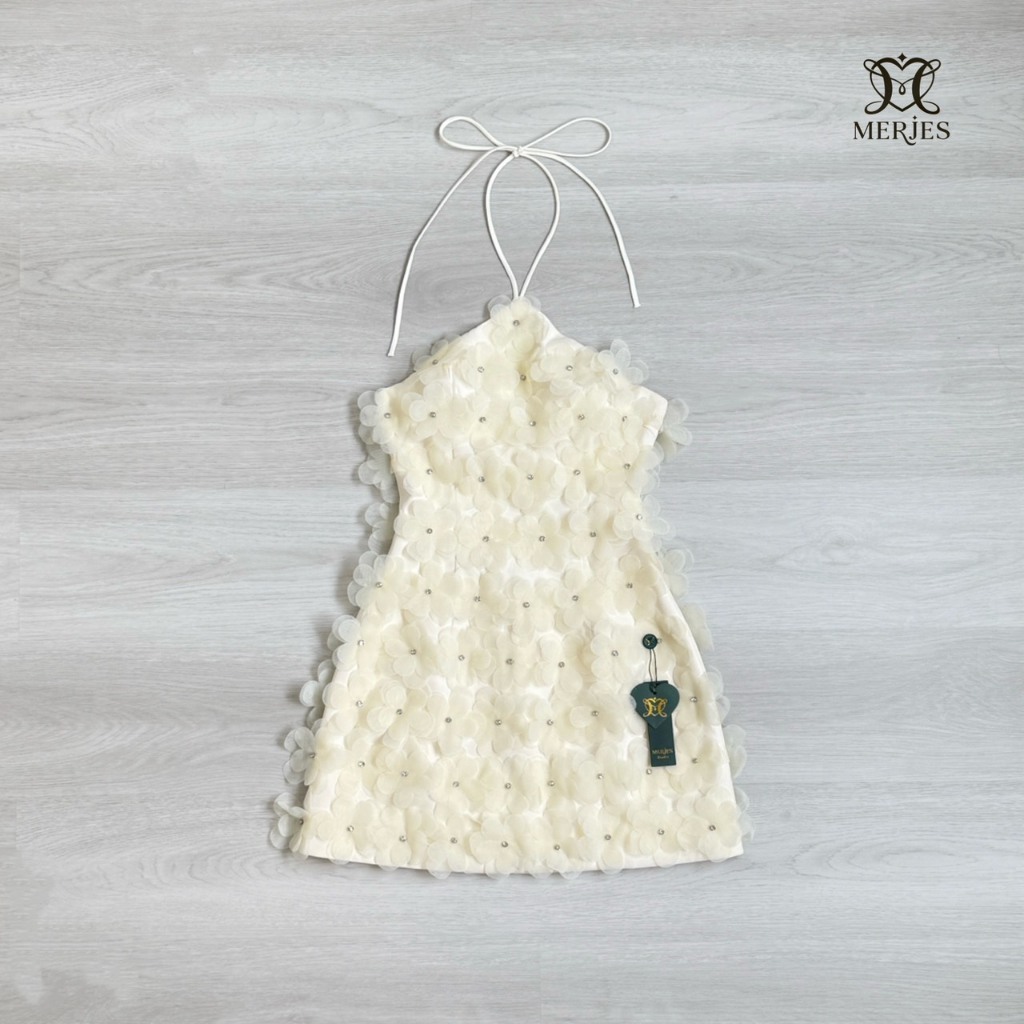 🚩ร้านโค้ดคุ้ม🚩 Miralyn เดรสทรงคล้องคอแต่งดอกไม้ 3D มีซับทั้งตัว ใส่ออกงาน ออกเดท ปาร์ตี้ งานแต่ง - รูปที่ 4