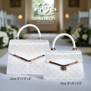 Miko กระเป๋าถือ สีบรอนซ์เงิน และสีออฟไวท์ สีขาว ผ้าไทย