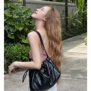 OUTLETS🥢🥟แท้ Gentlewoman กระเป๋า💯กระเป๋าเกี๊ยว gentlewoman Dumpling Bag gentlewomen Crossbody Bag Gentlewomen กระเป๋า