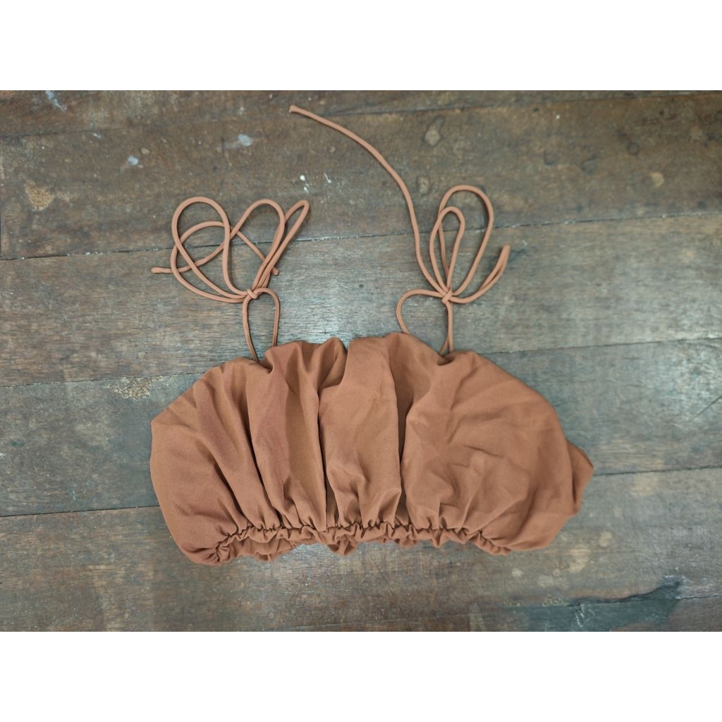 (used)​ เกาะอก​ผูกสาย​ Glam​ Clothes