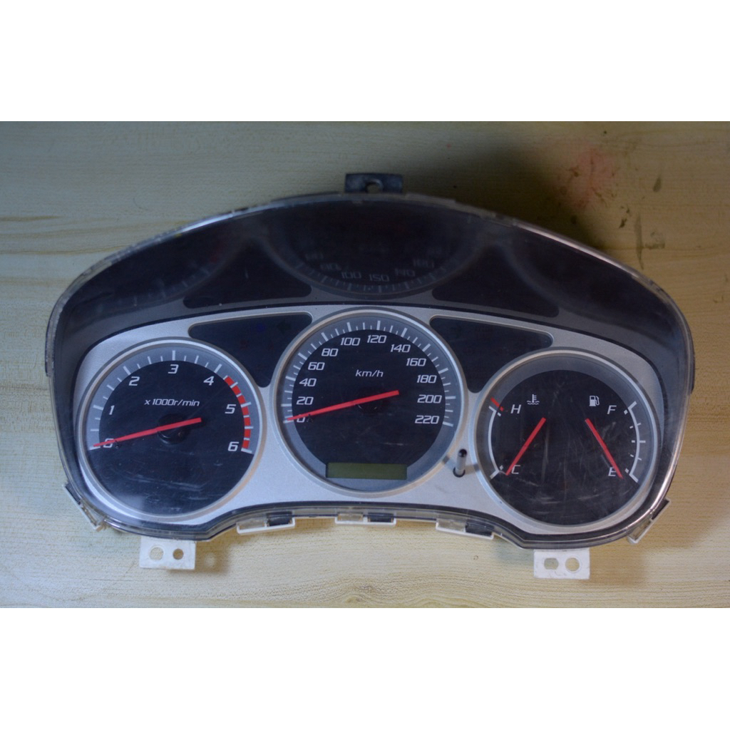 เรือนไมล์อีซูซุ Dmax ปี 2003-2006