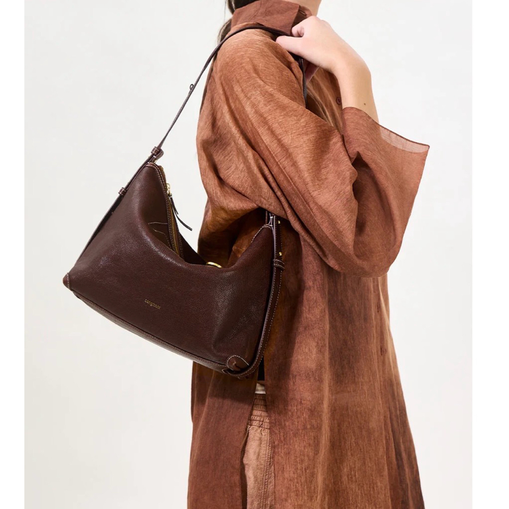 ของใหม่ พร้อมส่ง !!Songmont minimal yore hobo (sizeXL) สี raisin