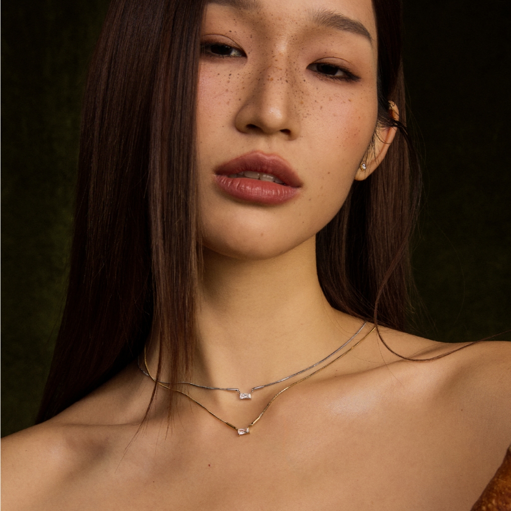 Valichain - Petite Gem Baguette Necklace