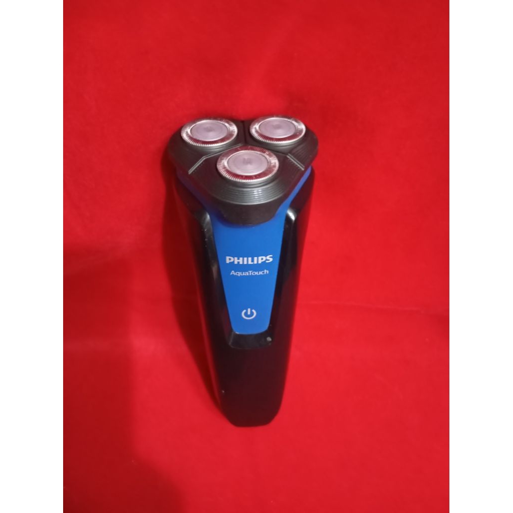 เครื่องโกนหนวดไฟฟ้า Philips S1030