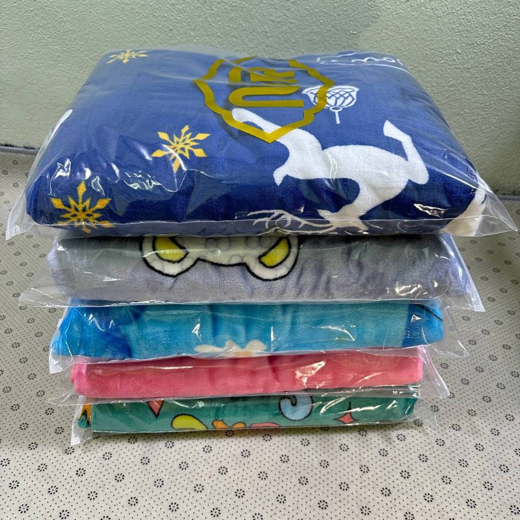 ผ้าห่ม ผ้านาโน ผ้าหนา แบบลายการ์ตู ขนาด 6ฟุต 180*200.cm มีหลายสี