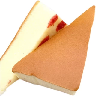 มูสเค้ก นมช็อคโกเเลต นมสตรอว์เบอร์รี่ 95g.