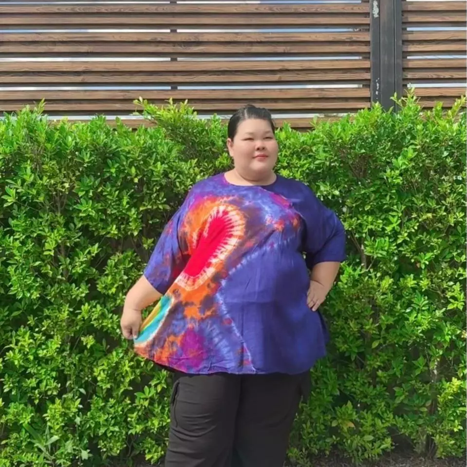 เสื้อคนอ้วน ผ้าสปัน มัดย้อมสีเย็น อก 64นิ้ว thumbnail 3