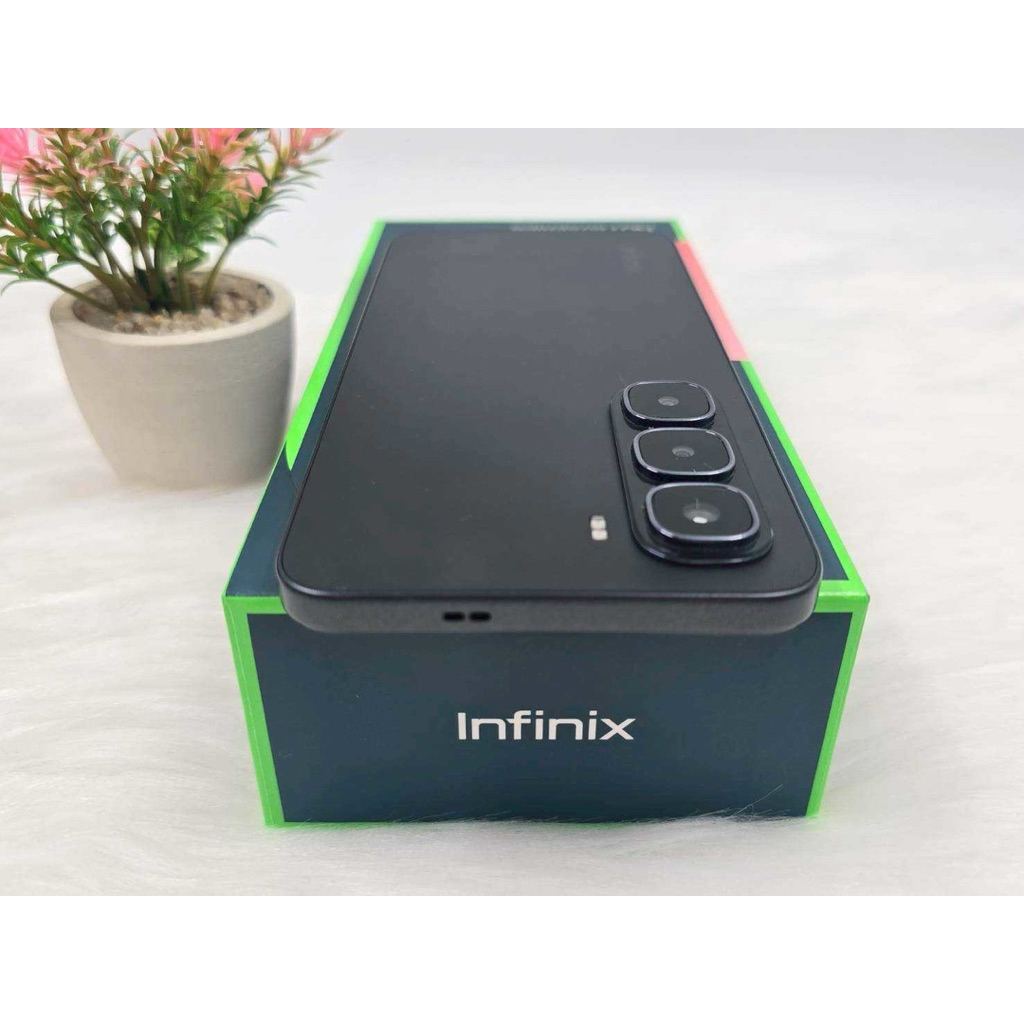 Infinix Hot 60i (8+256GB) ประกันหมด 23/08/2526 🎁 ราคา 3,390 บาท 🎁