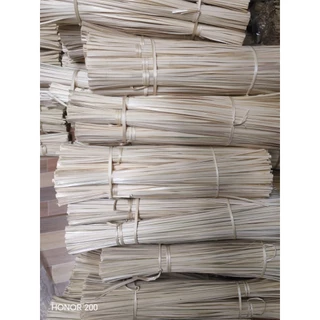 ตอกไม้ไผ่ 40 ซม. น้ำหนัก 1 กิโลกรัม