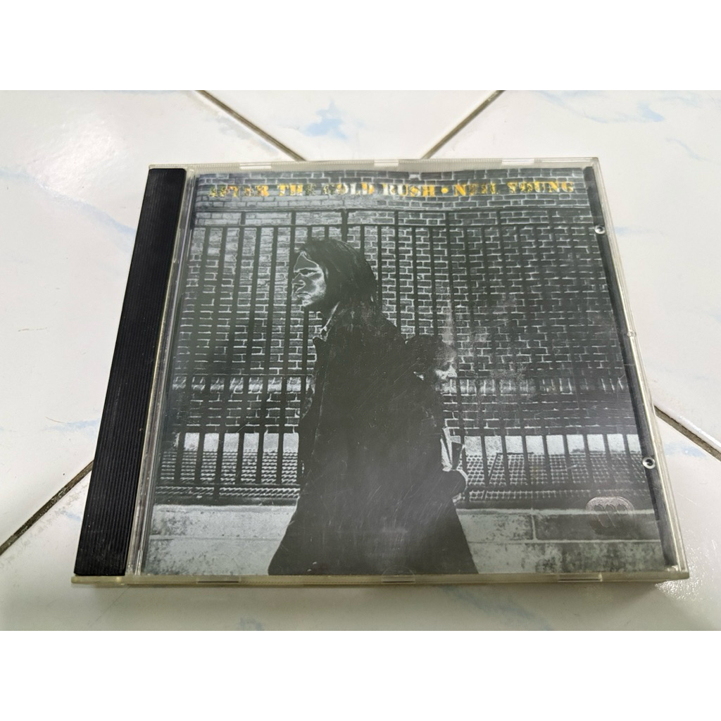 CD : NEIL YOUNG - AFTER THE GOLD RUSH