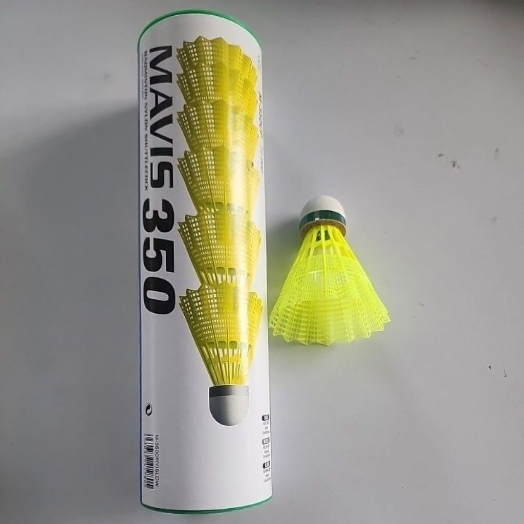 ลูกแบดมินตันพลาสติก Yonex