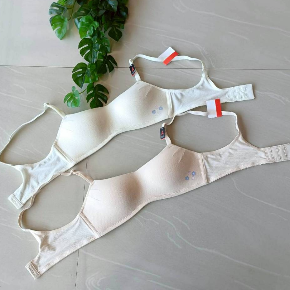 💗 Wacoal Teen บราไร้โครง สำหรับวัยใส ใส่สบายสุดๆ / Soft Bra รุ่น WBT303 ( สินค้าเป็นงานตัดป้าย )