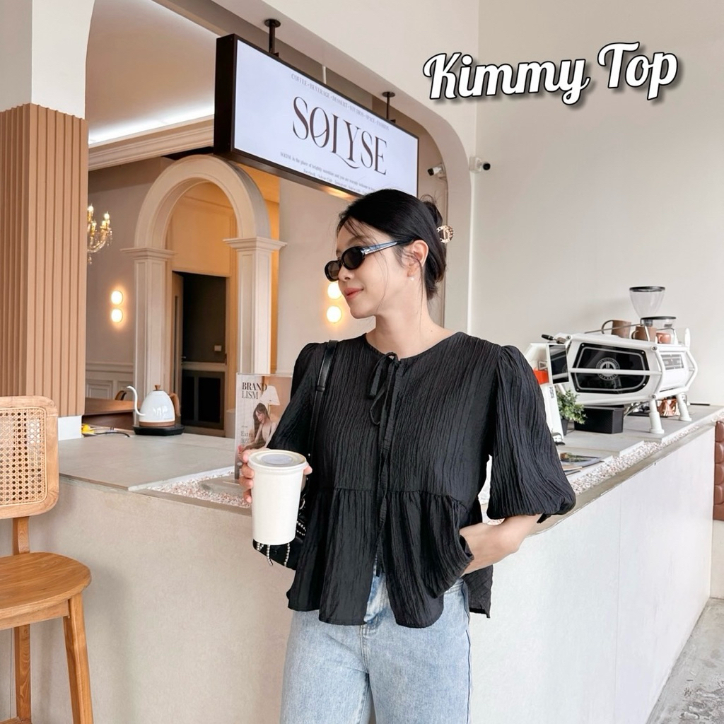 KIMMY TOP ချိုမြိန်တဲ့ ဒီဇိုင်း ကော်လံဝိုင်း + လက်စွပ်ဘောင် (ဘို)၊ မီးမလိုတဲ့ (မီးမလောင်) အကွက်ခွဲ ပိတ်သား၊ လက်မပေါင် စမော့ခ်