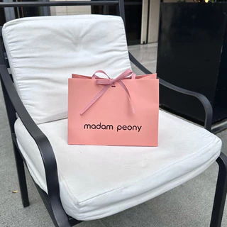 ถุงของขวัญสำหรับกระเป๋าสตางค์ พร้อมริบบิ้นผูกกลาง แบรนด์ madam peony