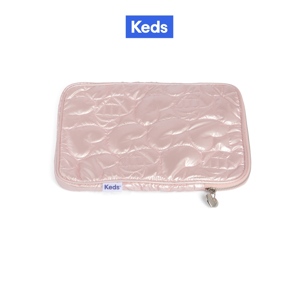KEDS กระเป๋า รุ่น THE KEDS QUILT IPAD POUCH สีพิงค์ซิลเวอร์ ( KF25ACB15003 )