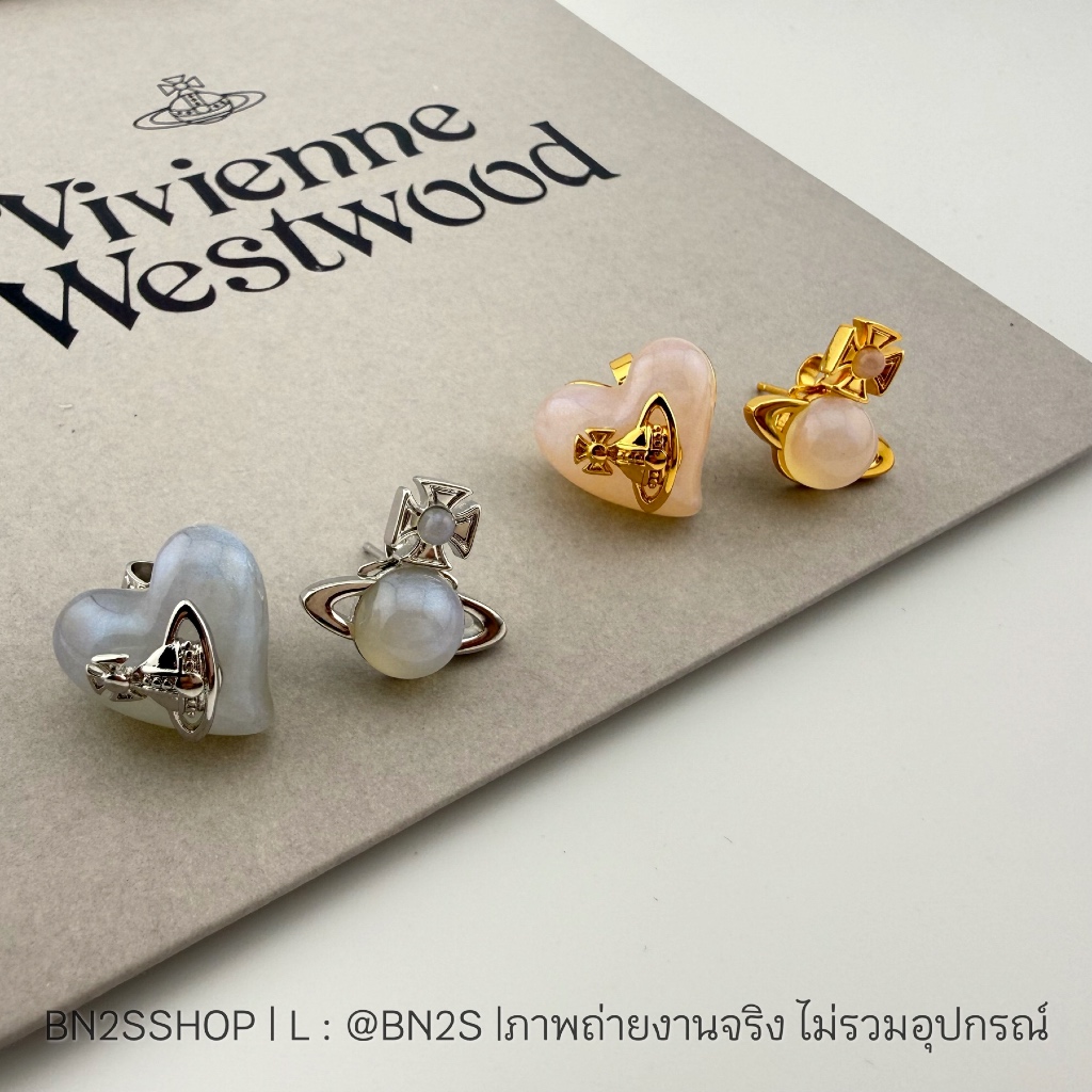 [ออริ] ต่างหูจี้ดาวเสาร์ จี้หัวใจไข่มุก ประดับโลโก้ดาวเสาร์ อะไหล่เงิร ทิง ปั๊มแบรนด์ด้านหลัง พร้อมส่งในไทย