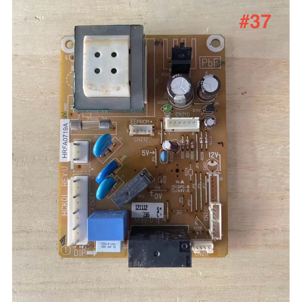 แผงบอร์ดตู้เย็น HITACHI(ฮิตาชิ)รุ่น*R-T270W/R-T300W R-T230 W-2 R-T190 W(อะไหล่แท้ถอดมือสอง)