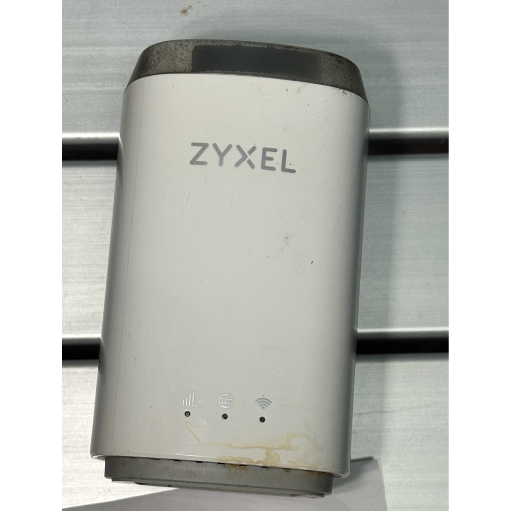 ZYXEL LTE4506-M606 4G LTE Router (ใส่ซิมใช้งานได้ แต่เปลี่ยนรหัสไม่ได้) - งานช่าง/ทำต่อ
