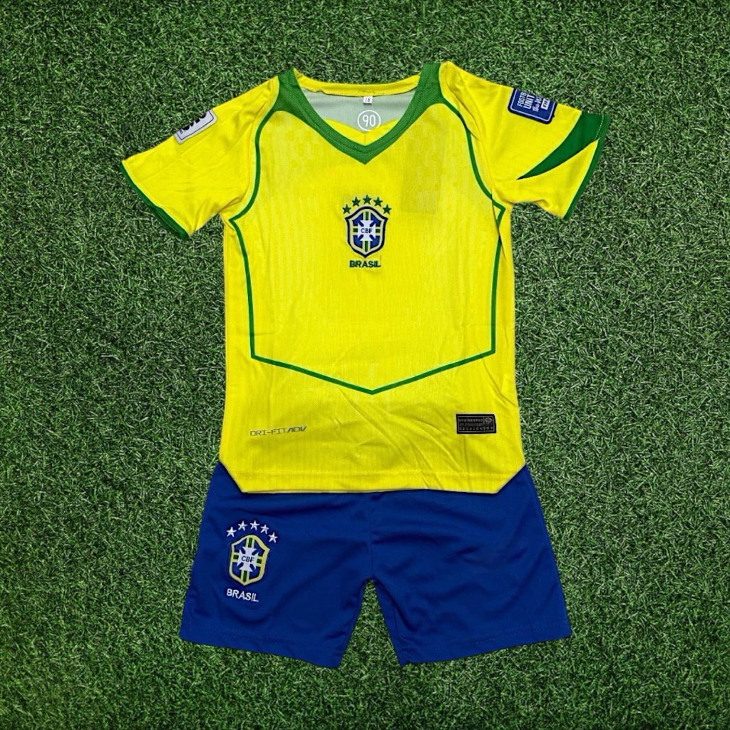 ชุดเตะบอลเด็กผู้ชายและผู้หญิงเสื้อแขนสั้นปลอมกางเกงขาสั้น ชุดเตะบอลเด็กผู้ชายและผู้หญิงเสื้อแขนสั้นปลอมกางเกงขาสั้น