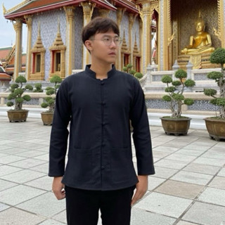 เสื้อผ้าฝ้ายคอจีน แต่งกระดุมปั้ม แขนยาว สีดำ ไซส์อก 42-48 ยา…