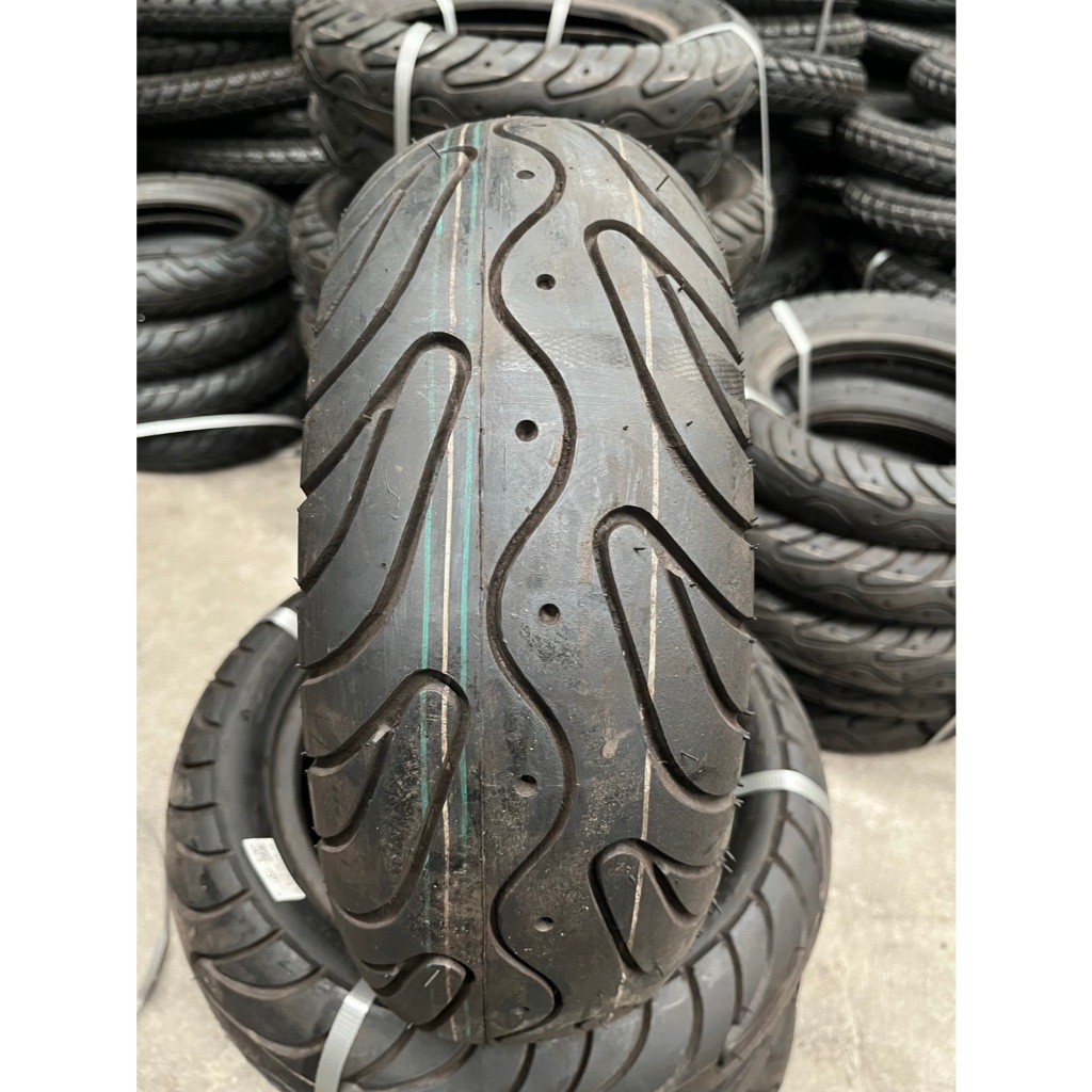 ยางใหม่ปีเก่า ยี่ห้อ แซมซัน รุ่น DA134 ขนาด 130/70-10 ปี22 (TL) 3
